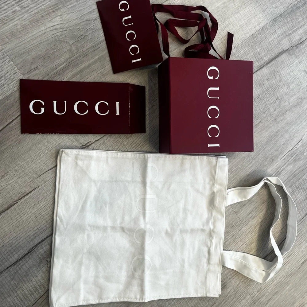 Gucci GG Marmont Wide Belt – Black Leather, Gold Buckle, Size 70 - Picture 10 of 14